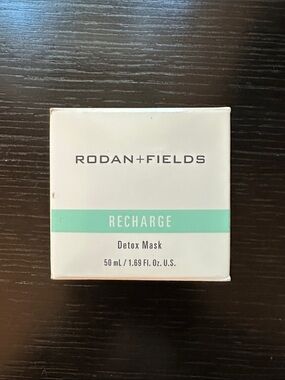 Rodan + Fields Recharge Detox Mask